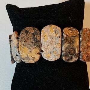 Handmade Bead Stretch Bracelet 10"